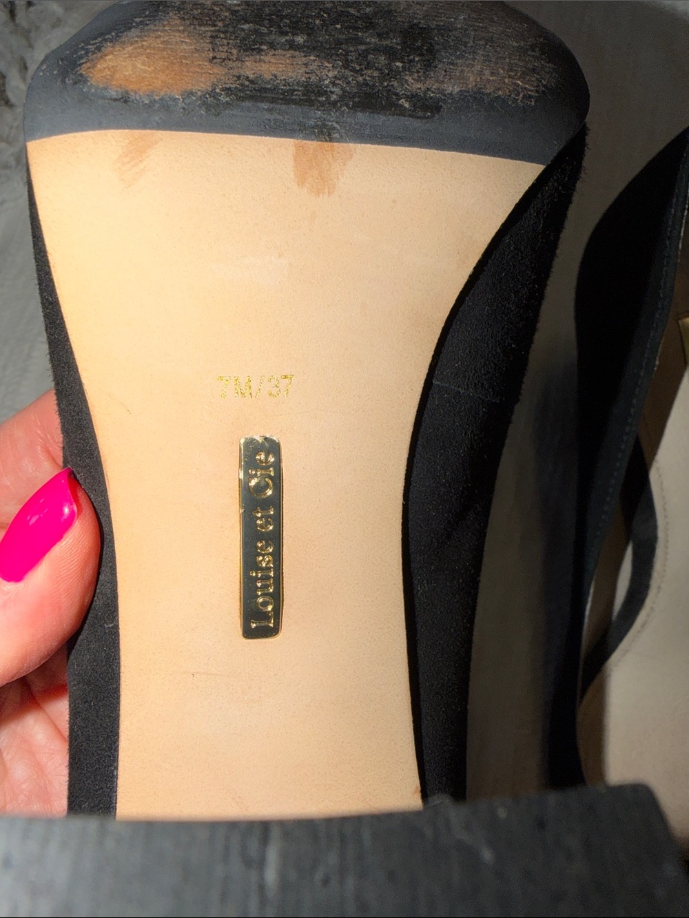 Louise et Cie Black Suede Block Heel Pumps, Size 7, VGUS - Picture 4 of 5